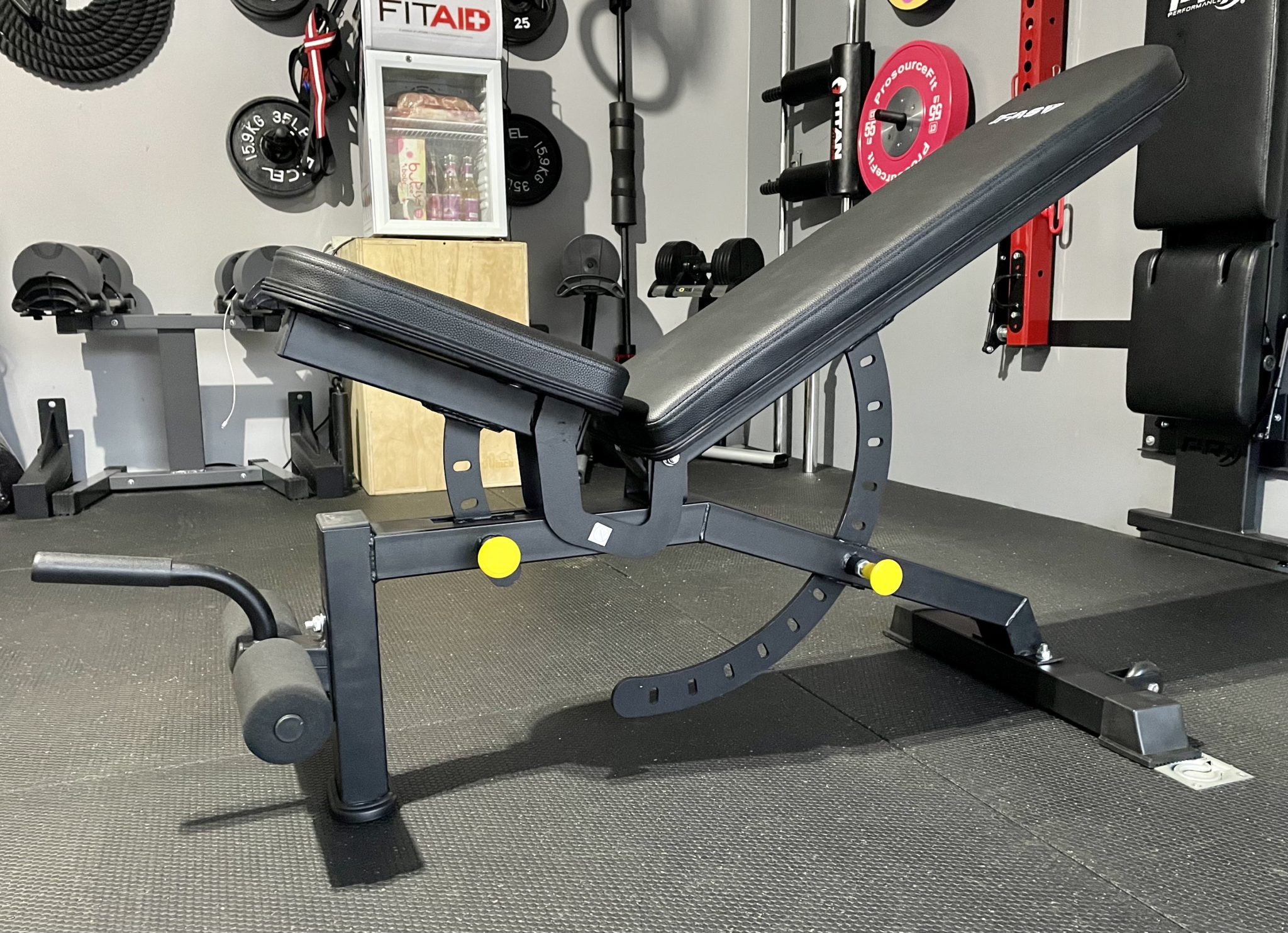 IFAST Fitness Weight Bench Review - Garage Gym Ideas