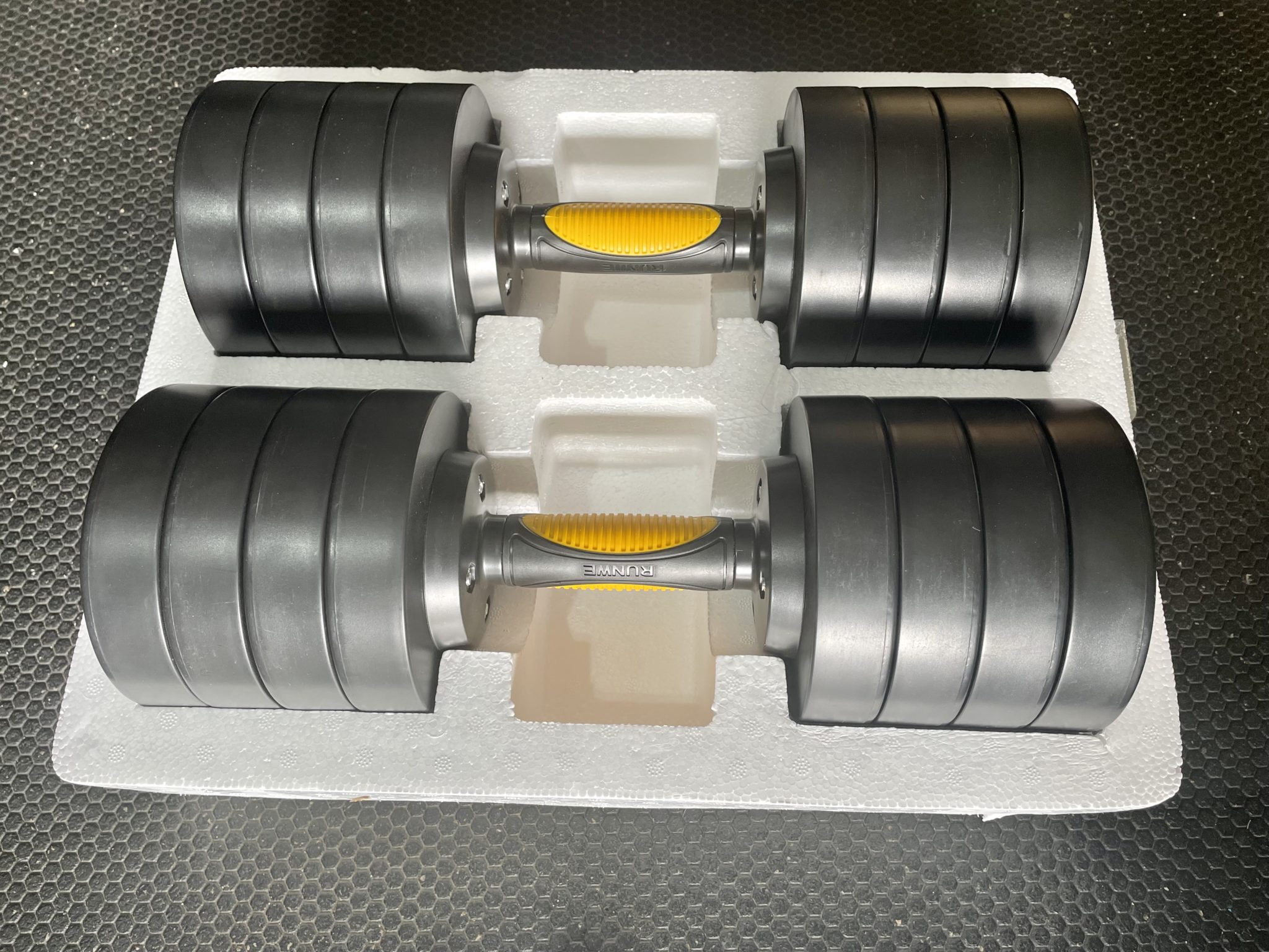 Runwe Adjustable Dumbbell 55 LBS (Single)