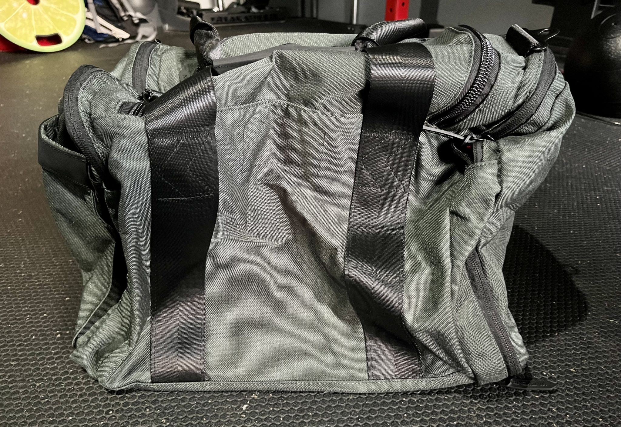 King Kong Duffle Bag Review - Plus33 JNR Gym Duffel Bag