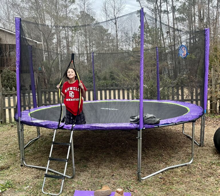 Zupapa Trampoline Review 15 FT Trampoline With Net Enclosure