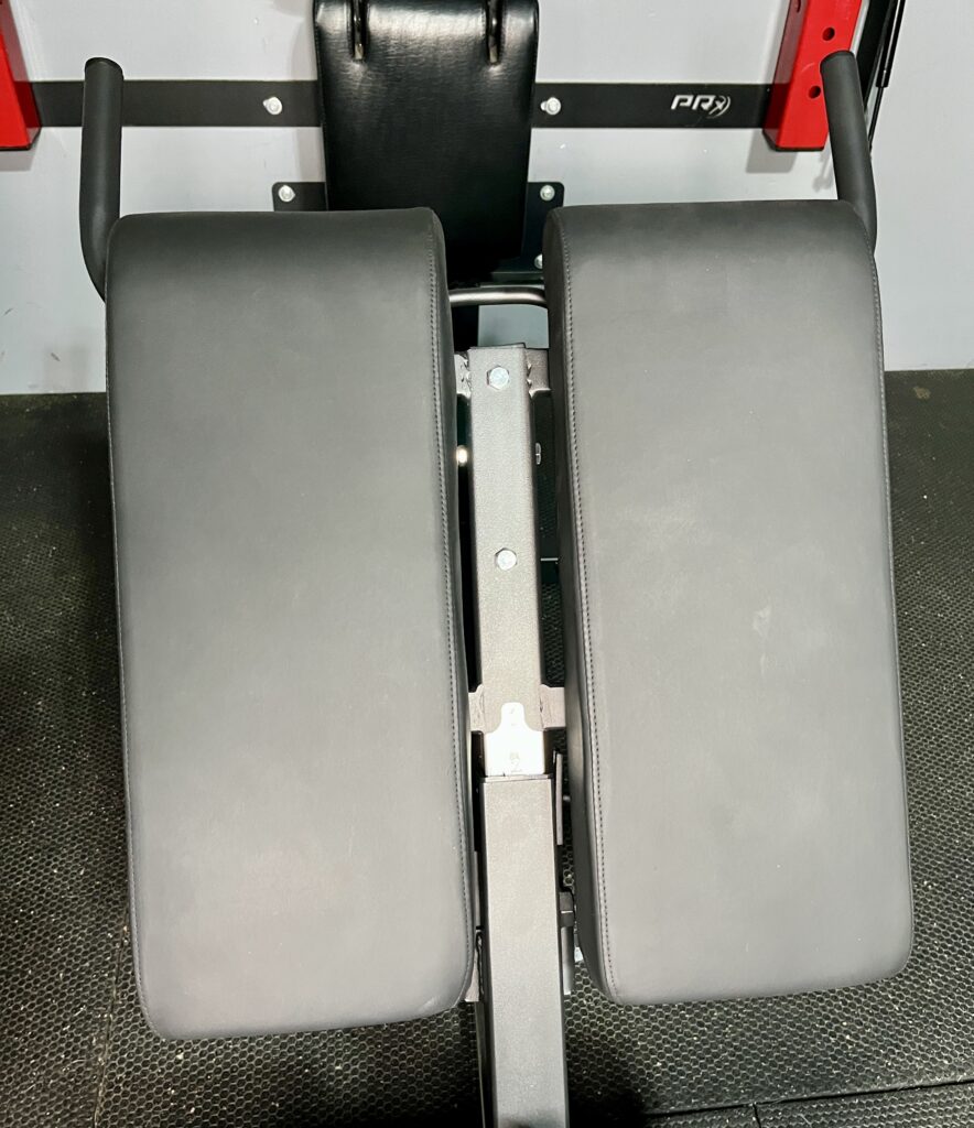 nordbench 3" gap between knee pads