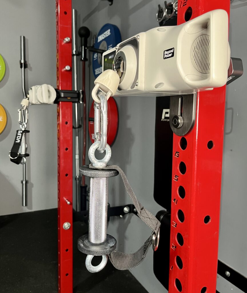 uclips smile handle hammer grip