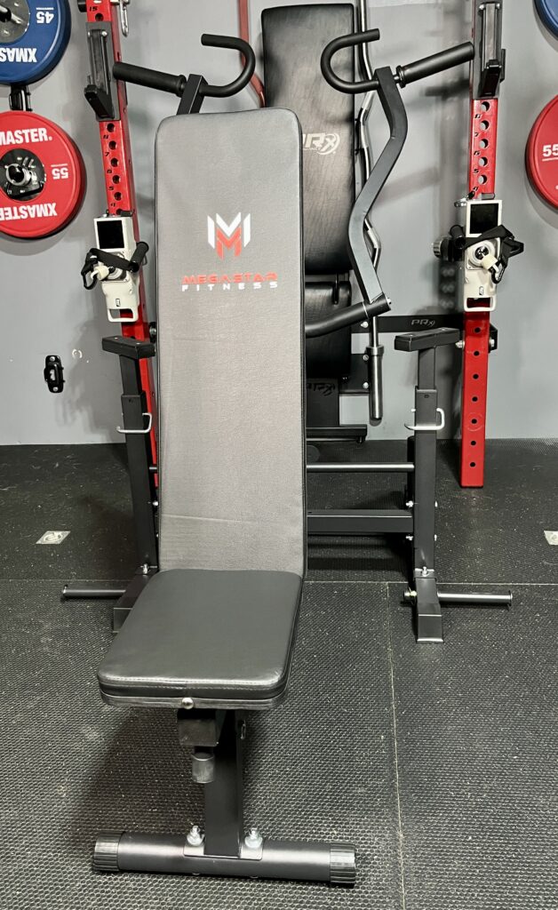megastar plate loaded chest press machine pros and cons