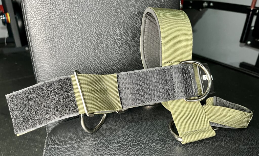 heavy duty velcro on the iron neck alpha harness