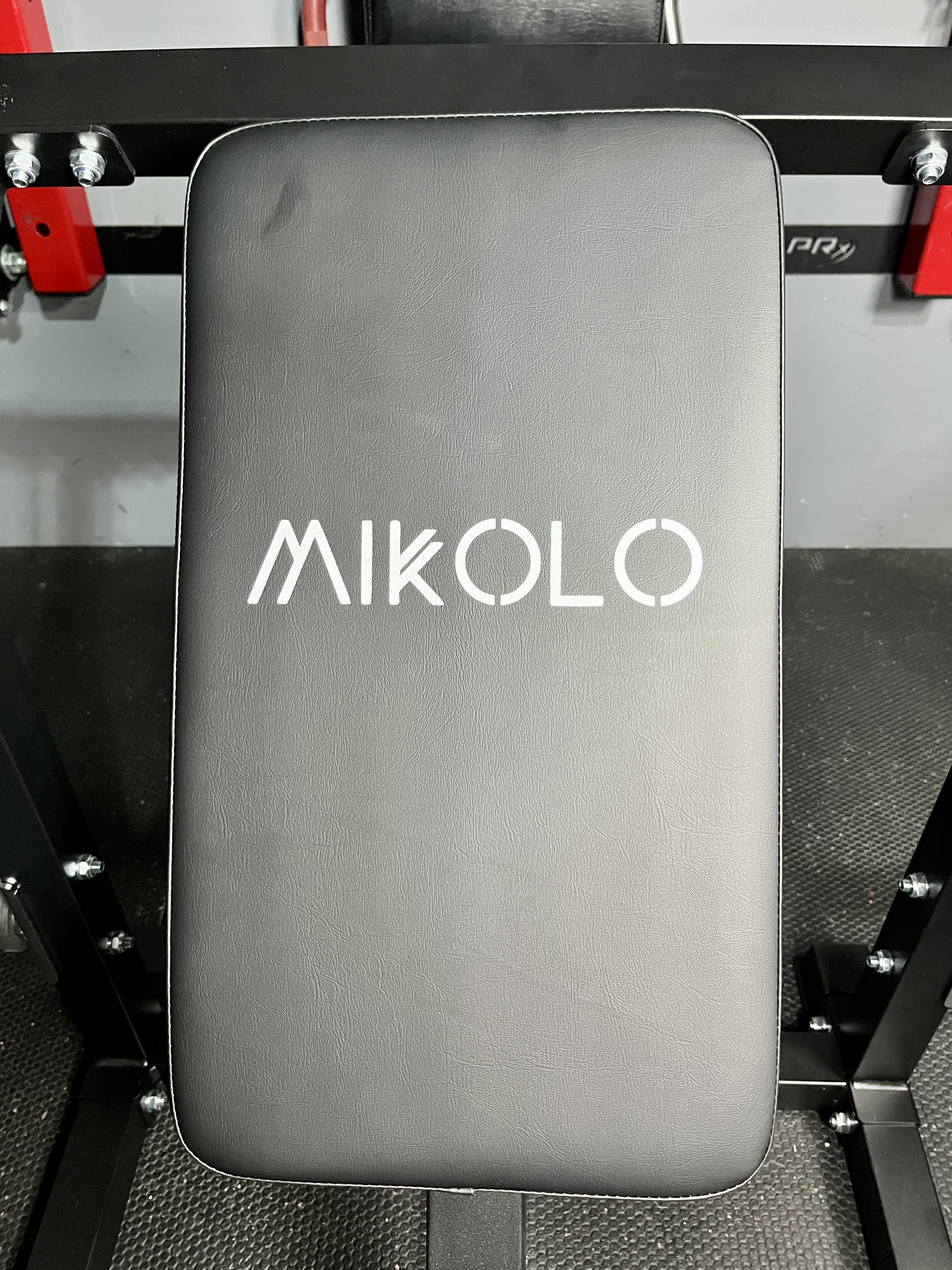 seat pad on the linear row machine