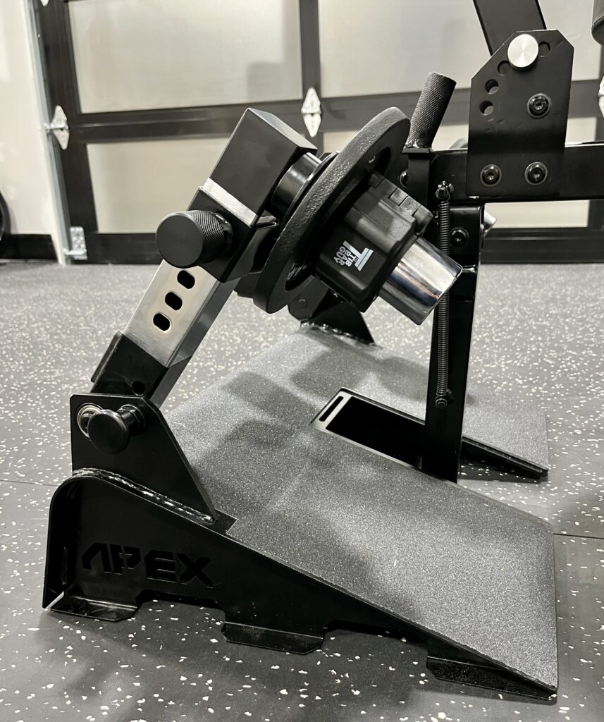 using the apex belt squat with the hybrid board