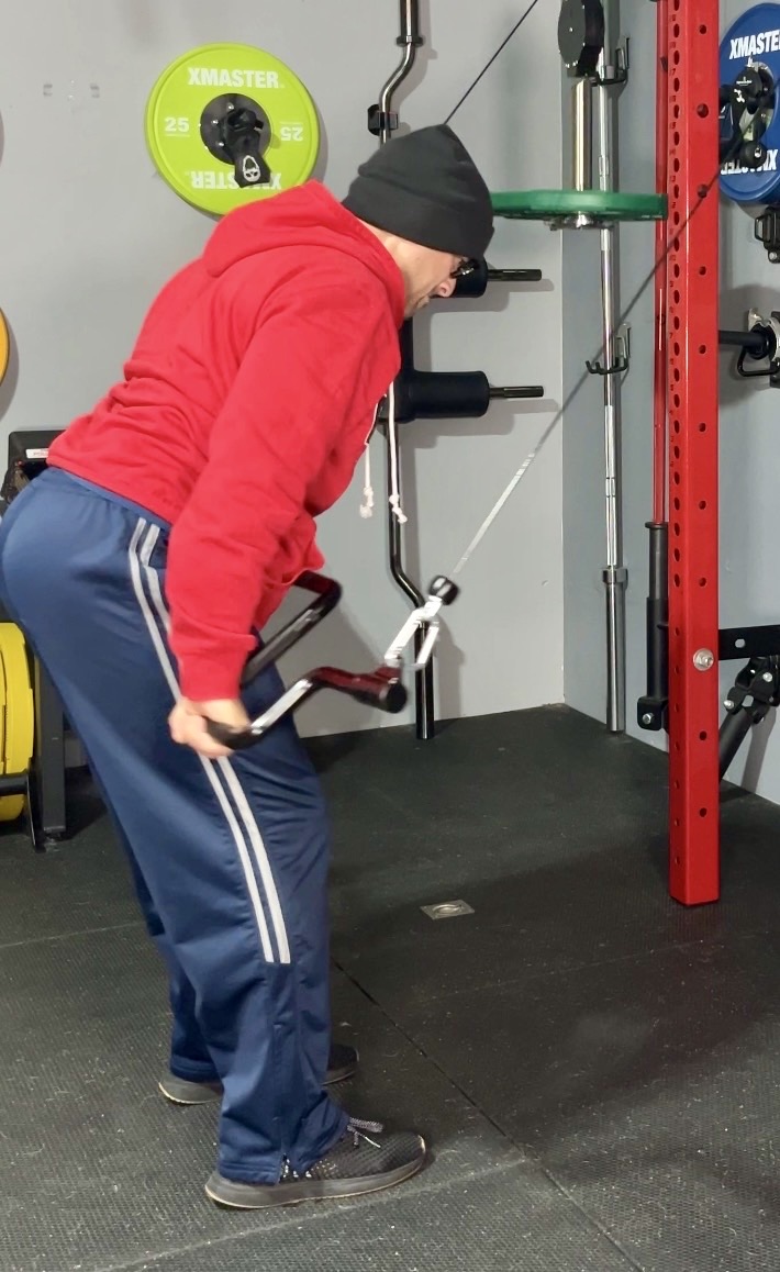 straight arm pulldowns