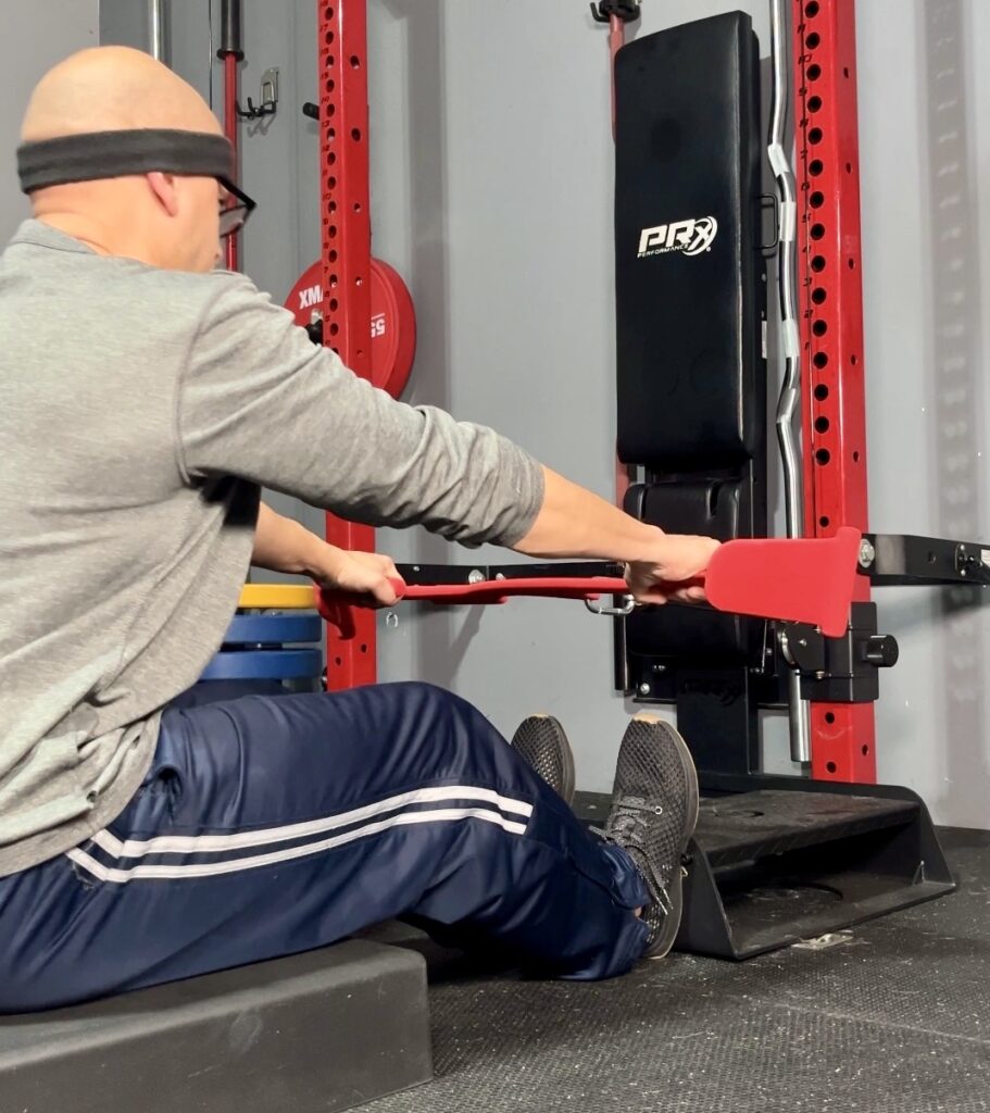 seated rows with the most grip lat pulldown bar