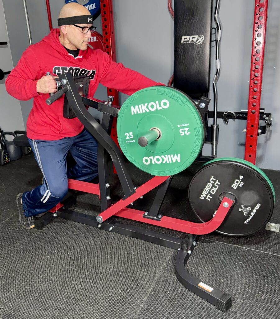 benefits of the iso lateral gmwd plate loaded row machine