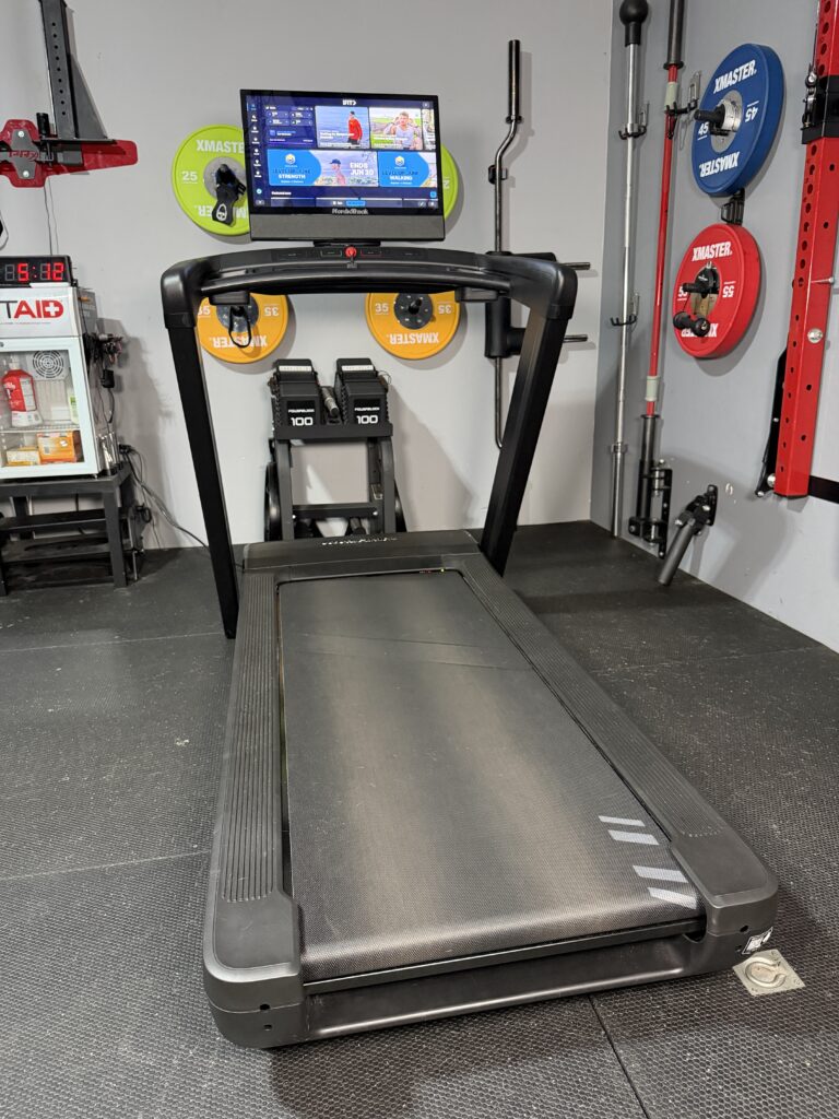what is the nordictrack 2450 commercial treadmill