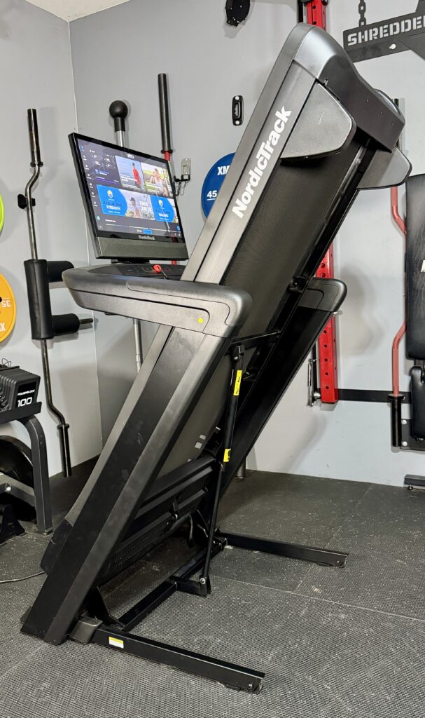 nordictrack 2450 vertical storage