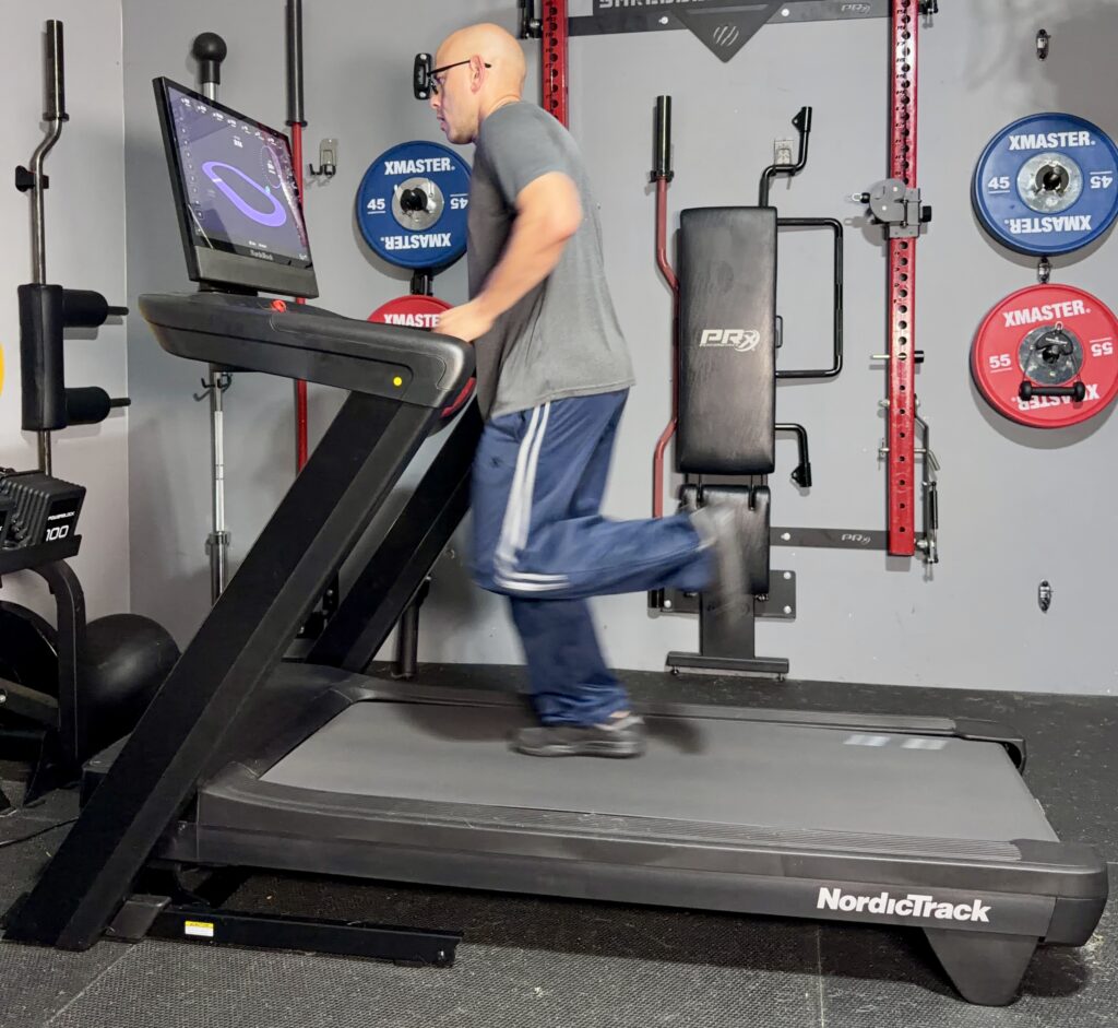 who is the nordictrack 2450 treadmill for